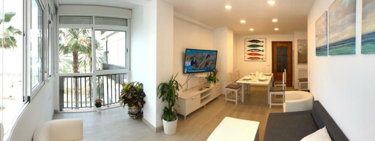 Alboran Beach Terrace Apartment Malaga Bagian luar foto